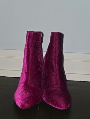 Shoe Dazzle Women's Velvet Ankle Boots in Magenta